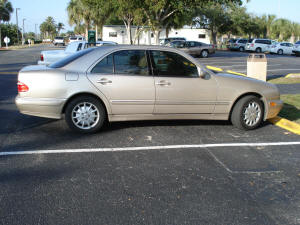 2000 Mercedes 320
